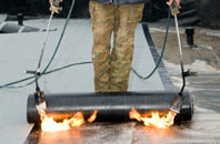 Hand Green flat roof sealing quote